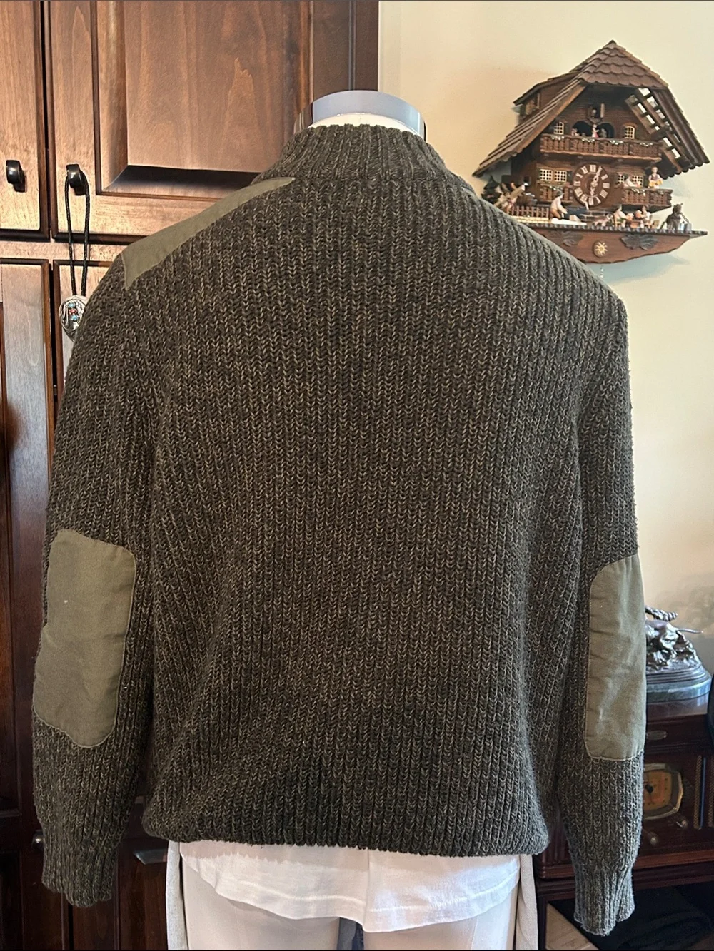 LL Bean Sz XL Men's Olive Quarter-Zip Knit Military Shoulder Patch Sweater